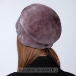 Женская шапка из меха норки и мутона фиолетовая