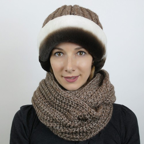 Бело-коричневый комплект шапка и шарф