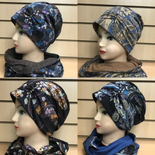 Стильный комплект шапка и шарф